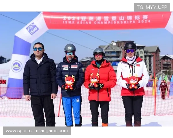 世界滑雪巡回赛中国选手表现突出，世界滑雪锦标赛
