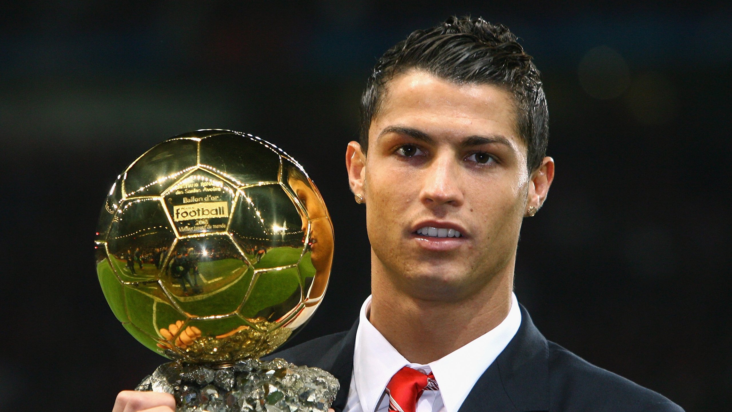 警犬退役纪念趣味赛 老战友们最后一次共同冲线